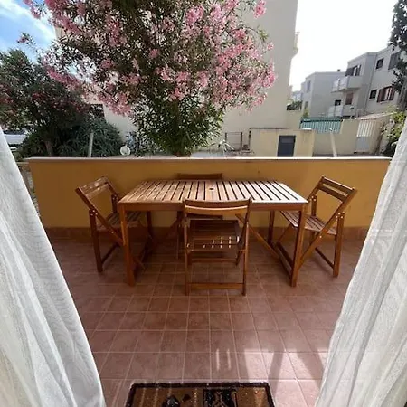 Appartamento Con Piscina Fronte Del Lido